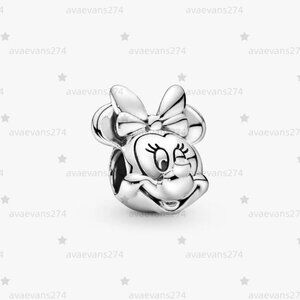 Pandora Disney, Minnie Mouse Charm
